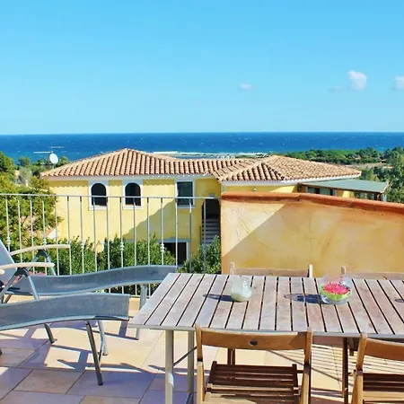 Holiday home Oleandri Rossi Tanaunella