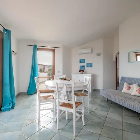 Oleandri Rossi Holiday home Tanaunella