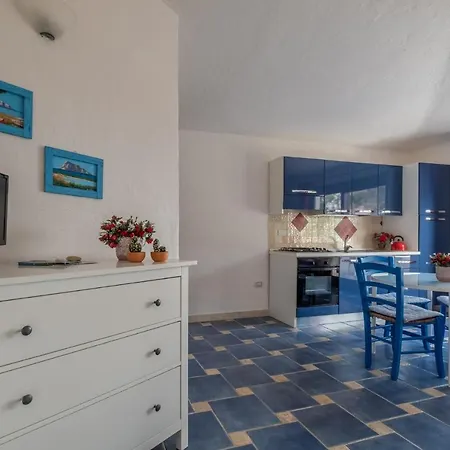 Holiday home Oleandri Rossi *