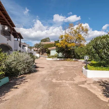 Oleandri Rossi Holiday home *