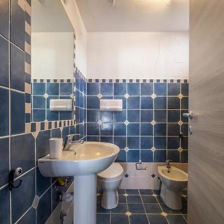 Holiday home Oleandri Rossi