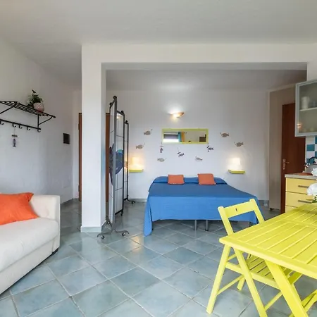 Oleandri Rossi Holiday home Tanaunella